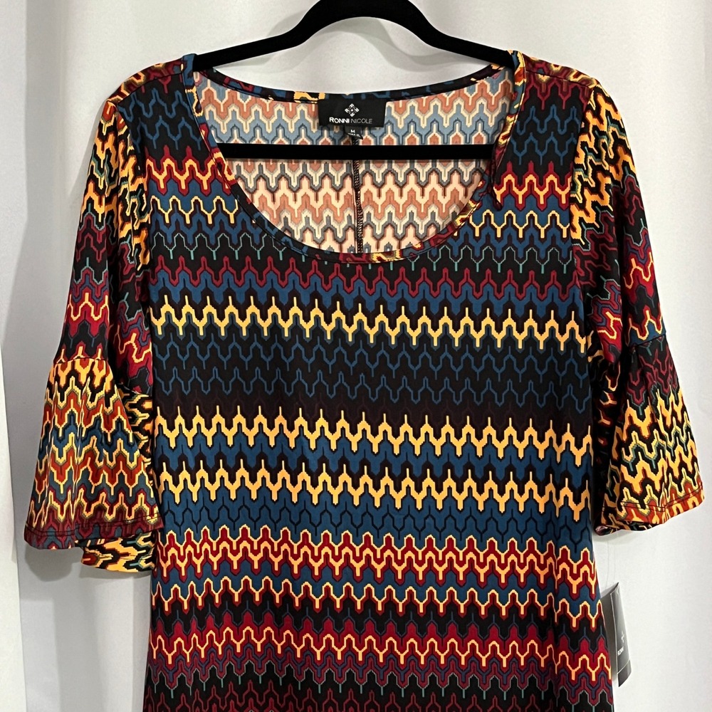 NEW‎ Ronni Nicole Zigzag Shift Dress Womens M Multi Geometric Bell Sleeve Office - Picture 7 of 13